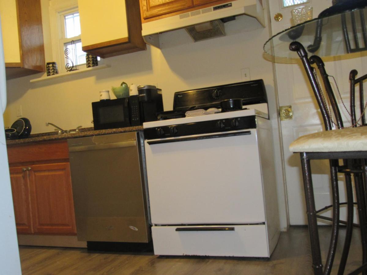 Located In The Noma-Gallaudet Neighborhood Apartamento Washington Exterior foto